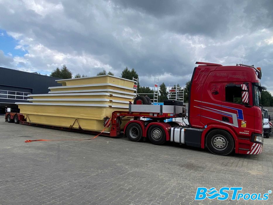 Poliestrowy basen ogrodowy marki Bestpools - IBIZA 8x3.2x1.55 m
