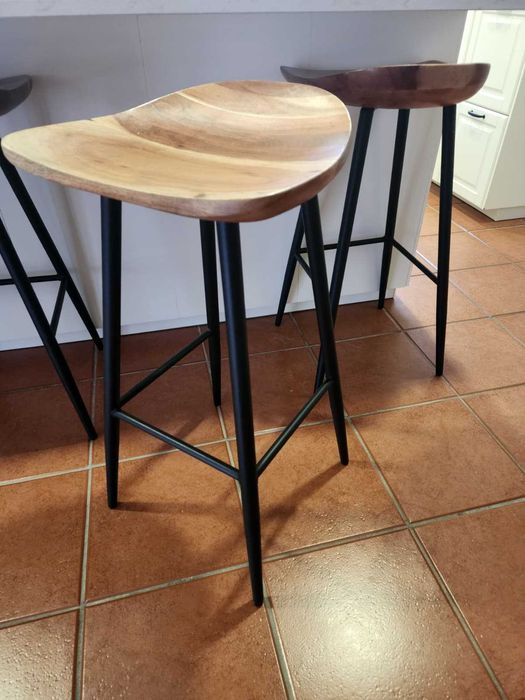 Banco Bar 4 peças/ wood bar stool
