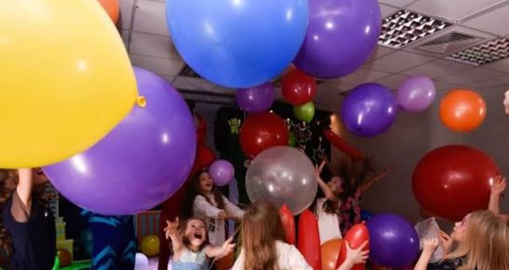 Шар Шоу. Кульки гиганты. Шоу з кульок. Аниматоры. Аніматори