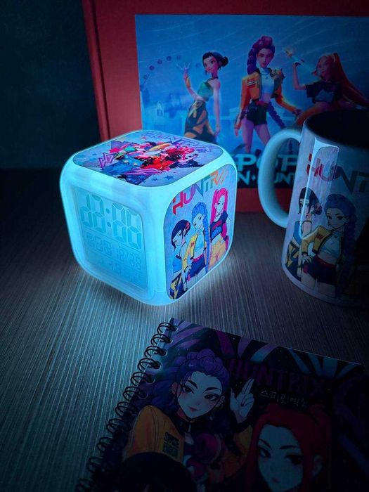 Бокс Kpop demon hunters школьный