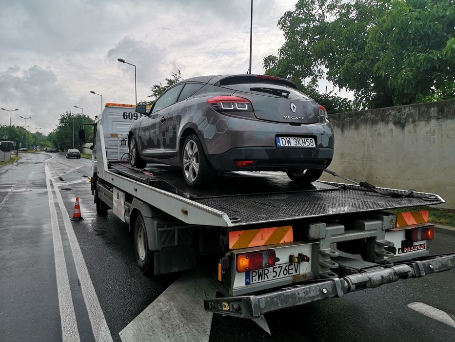 Tanio Pomoc drogowa Wrocław autolaweta laweta