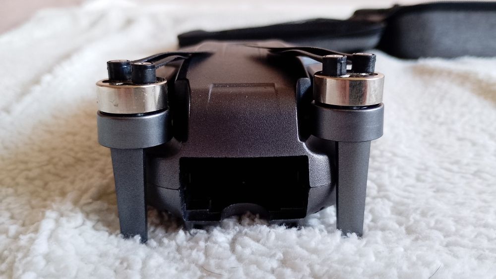 Dron z kamerą HD 50 minut nagrywania