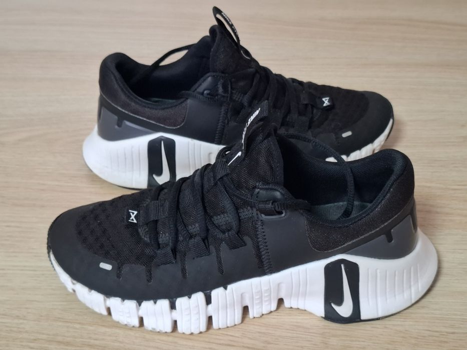 Кроссовки NIKE Air/23,5 см./р.36,5/Вьетнам