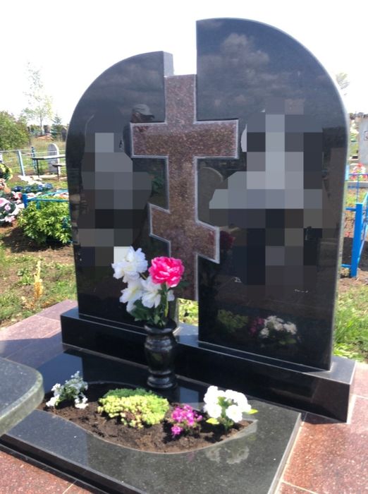 Памятники, изделия из гранита. Укладка плитки.Фотоскло.