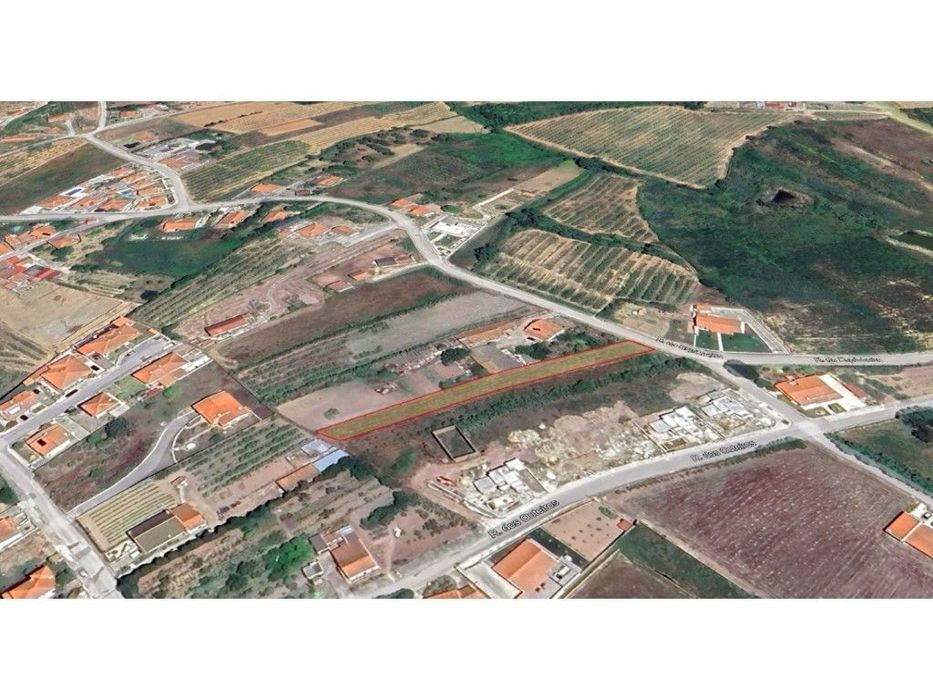 Terreno para construção de 2 moradias