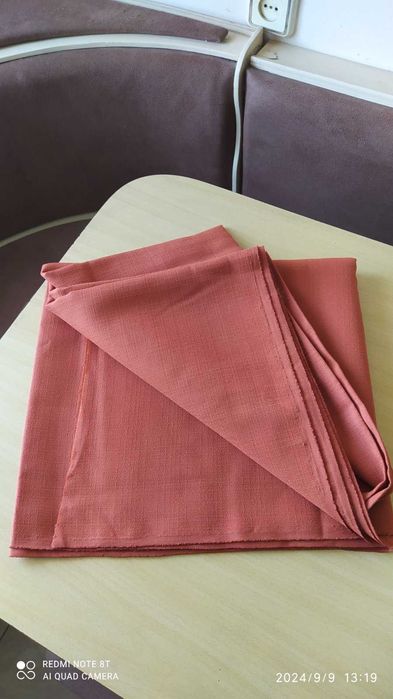 Ткань на костюм, платье