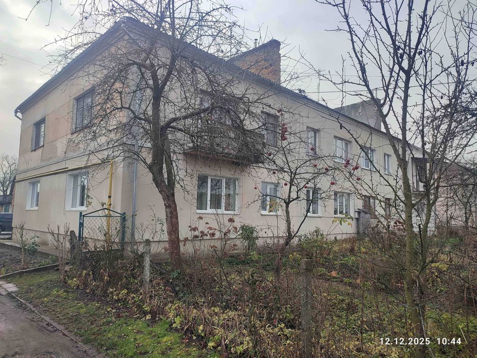 Трикімнатна квартира, заг. пл. 73,7 кв.м. в м. Буськ Львівська обл.