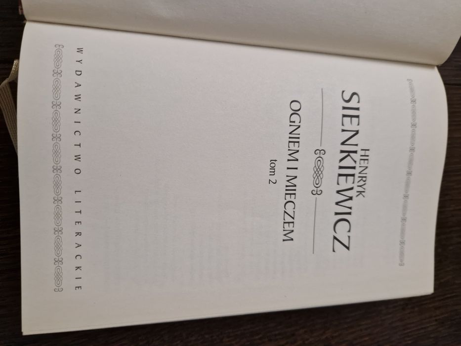 Książki Ogniem i mieczem cz. 1 i cz. 2 Henryk Sienkiewicz
