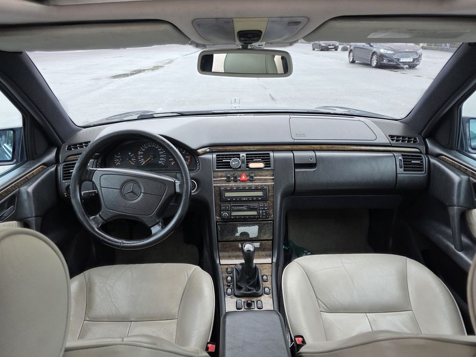 Vendo Mercedes E250 Turbodiesel