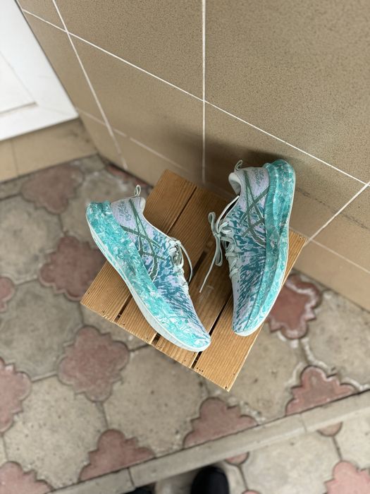 ASICS NOOSA TRI 16 кросовки бігові