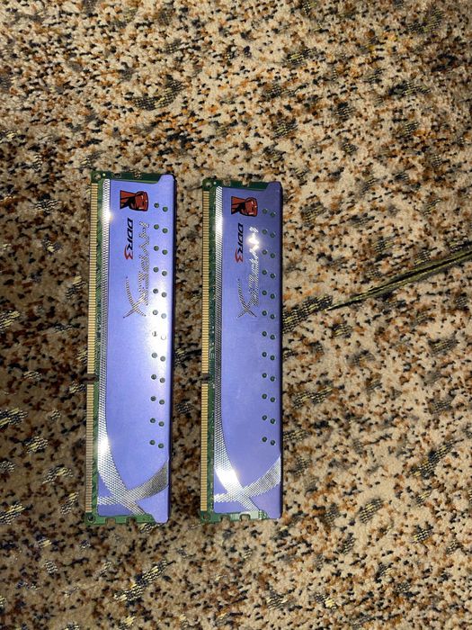 Оперативная памьять ddr3 Kingston