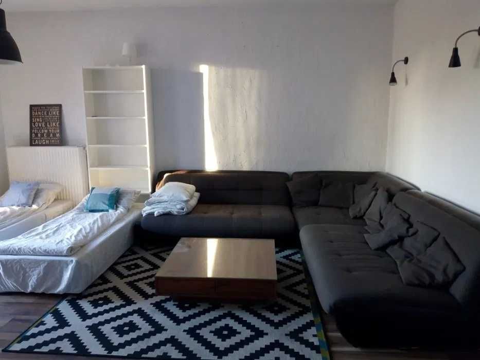 Жилье для переселенцев Киев Хостел Метро Хрещатик Майдан