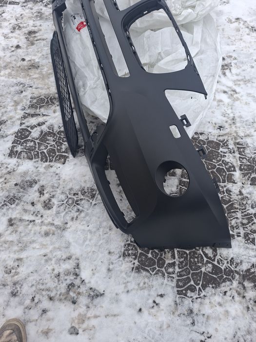 Бампер передній на бмв х3 ф25.новий з нижньой решіткой