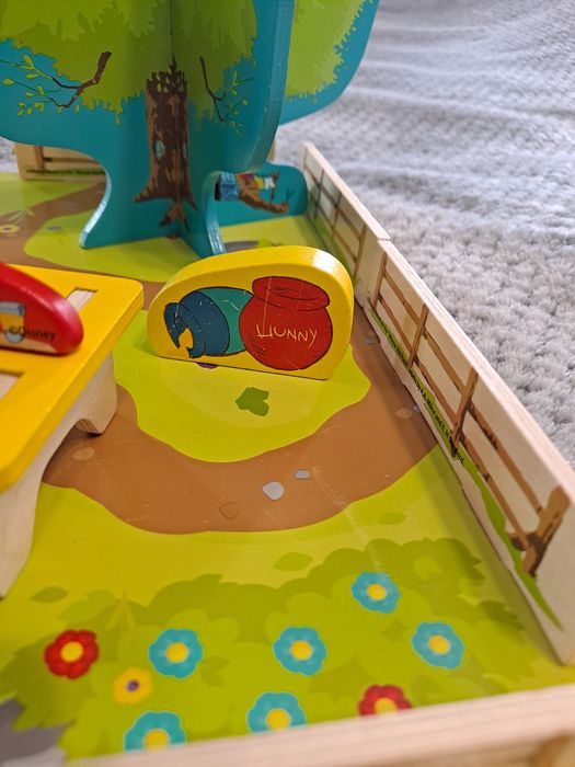 Drewniana układanka 3D Playtive Kubuś Puchatek urodziny