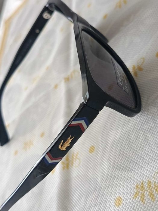 Okulary przeciwsłoneczne męskie marki Lacoste - przecena