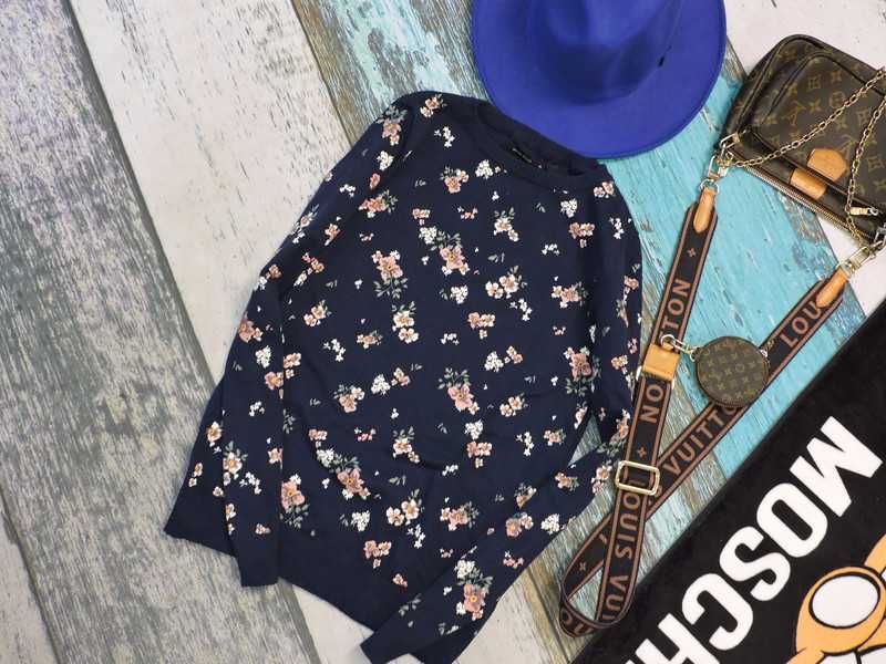 House sweterek granat kwiatuszki XS