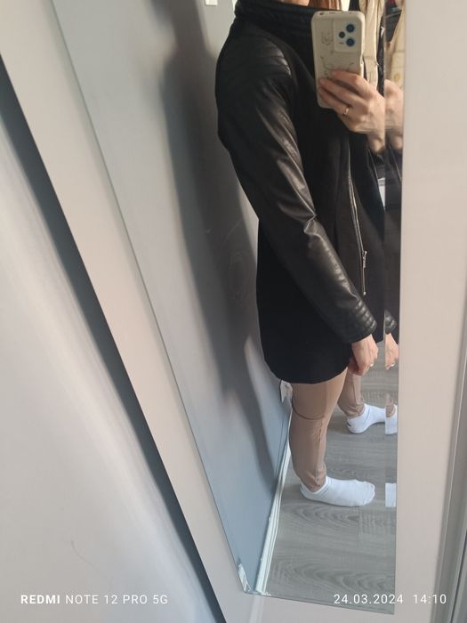 Płaszcz płaszczyk czarny eko skóra rękawy S/m