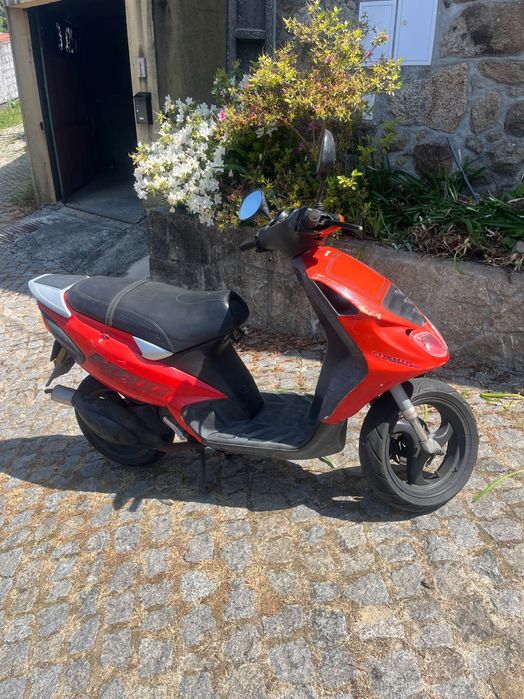 Mota scooter Piaggio €600,00