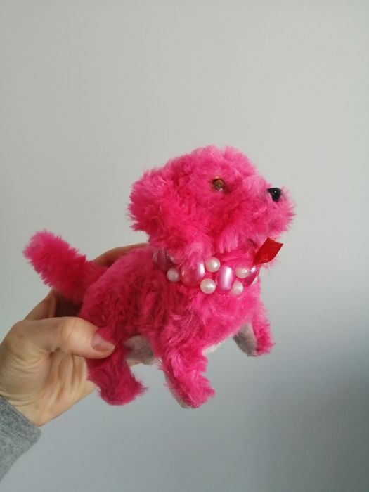 9. Piesek na baterie różowy dla dziewczynki