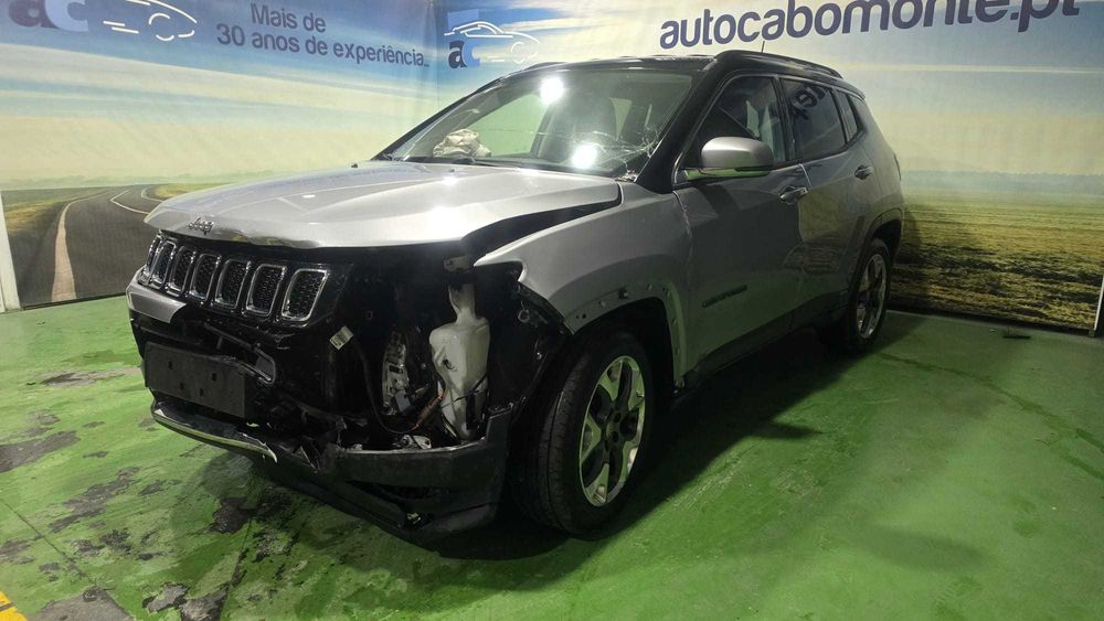 Jeep Compass 1.6 M-JET   -   Salvado