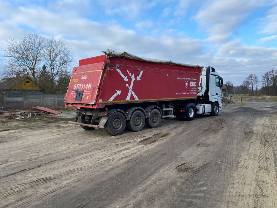 Naczepa Wielton z nadstawkami do zboża/buraków