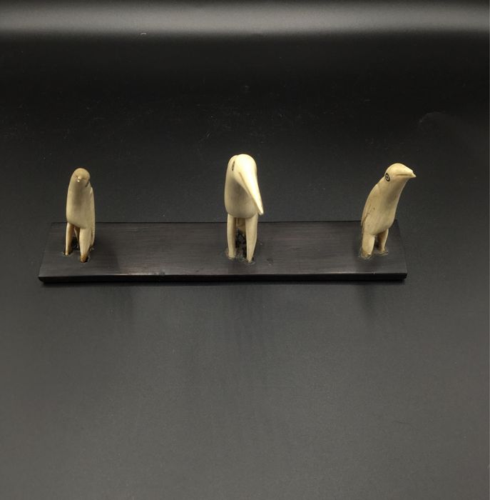 Esculturas aves em material nobre