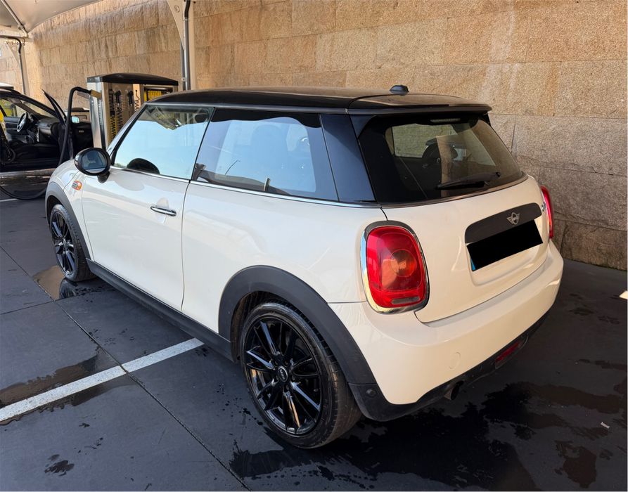 Mini Cooper D POUCOS KM 1.6 Diesel
