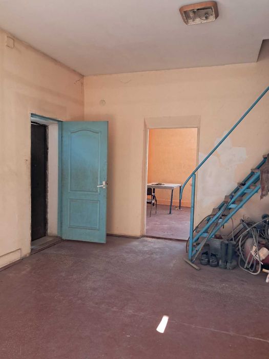 Здається спеціальне приміщення 135 кв.м 0962