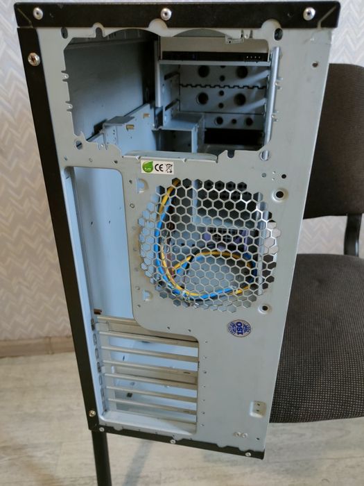 Full tower корпус від Chieftec