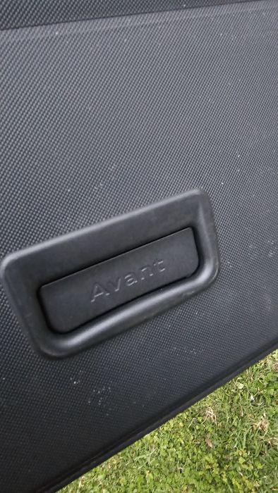 Chapeleira original Audi A4, muito bom estado.