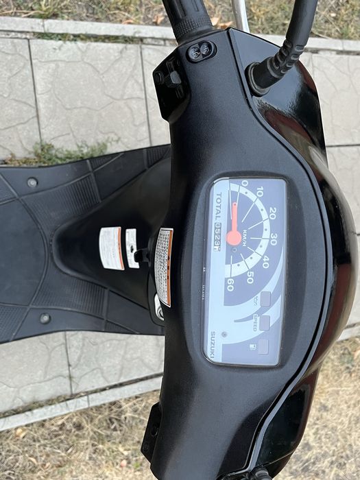 Продам скутер сузукі летс 2 бабочка