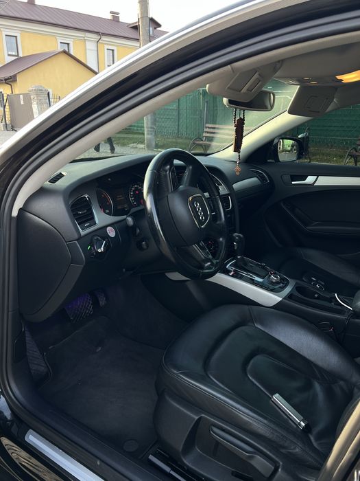 Продам Audi A4B8