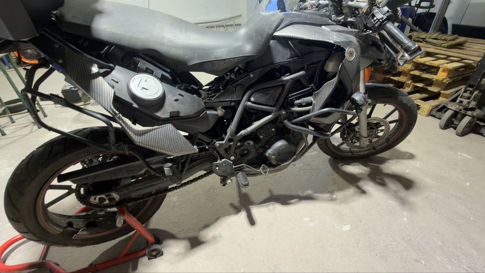 BMW F 650 GS – Motor a trabalhar – Acidentada / Peças ou recuperação