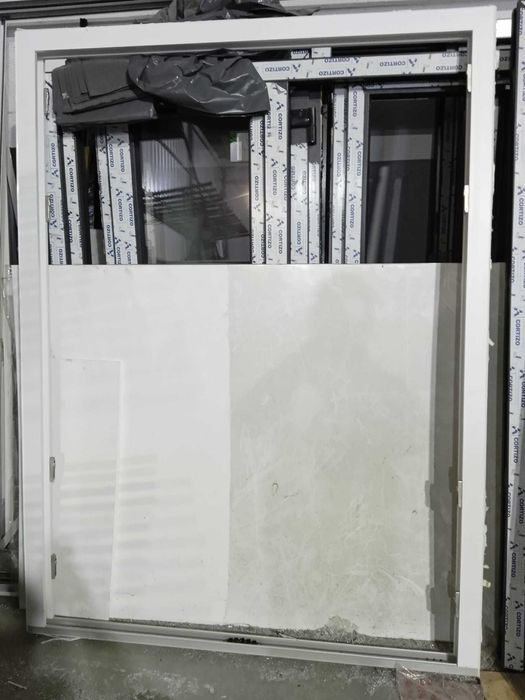 Janela Correr 2 Folhas em PVC Branco