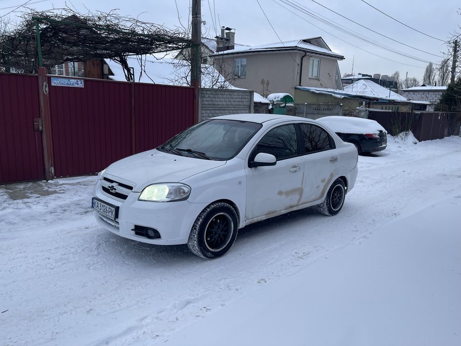 Продам автомобіль полностью робочим состояние