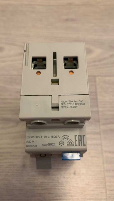 Дифференциальное реле (УЗО) 2-полюсное Hager 25/0,03A CDA225D