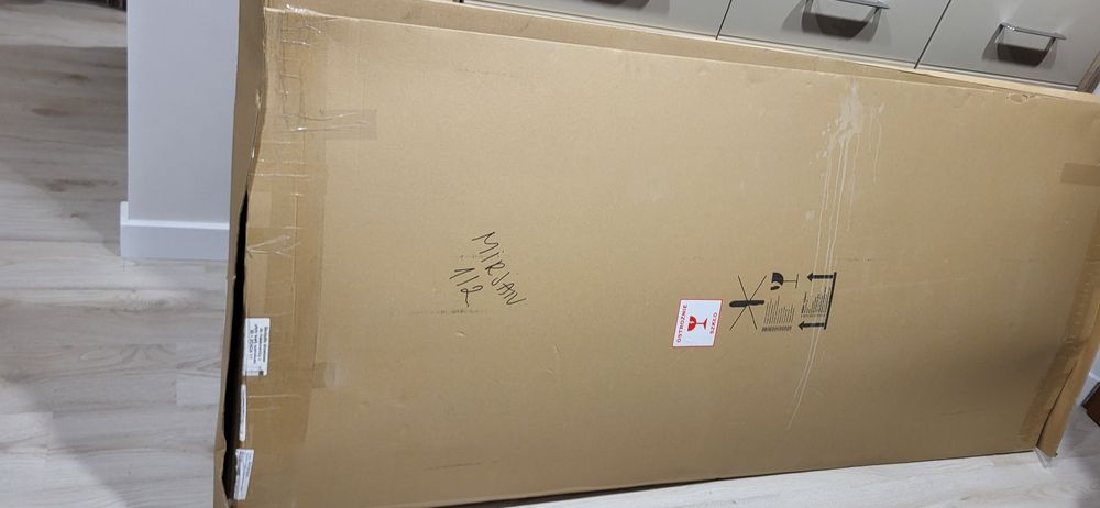 Nowe Drzwi przesuwne z lustrem