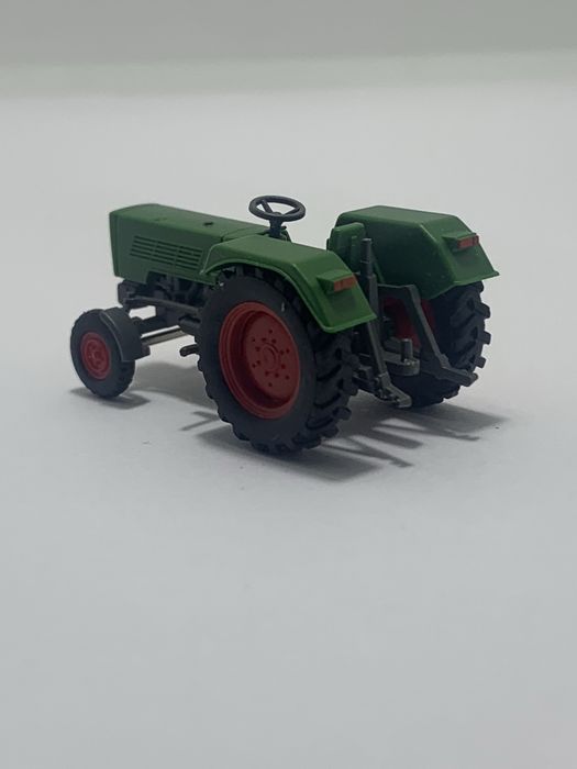 Fendt Farmer 2S Wiking escala 1/87