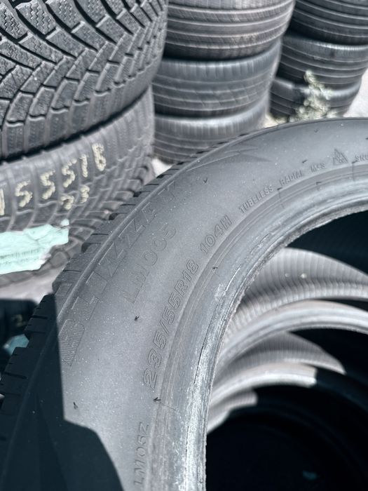235 55 18 Bridgestone Blizzak LM005 90% 2024 Шини Зима