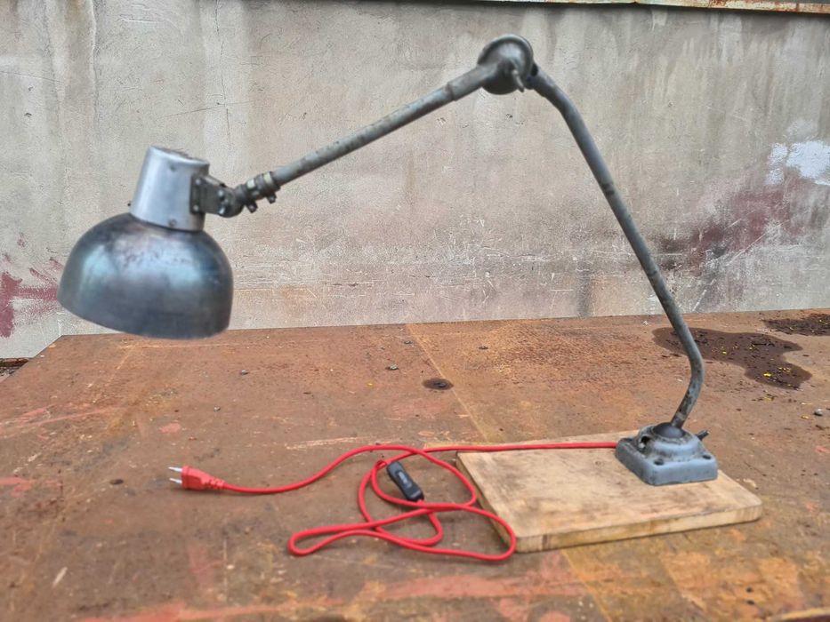 Stara   lampa  Przegubowa