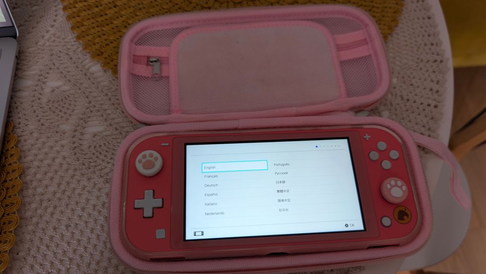 Switch Lite Różowy Animal Crossing