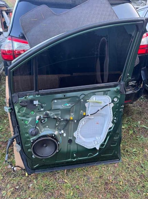 Двері Toyota Sienna Розборка Тойота Дверь Сиена Сієна Четверть