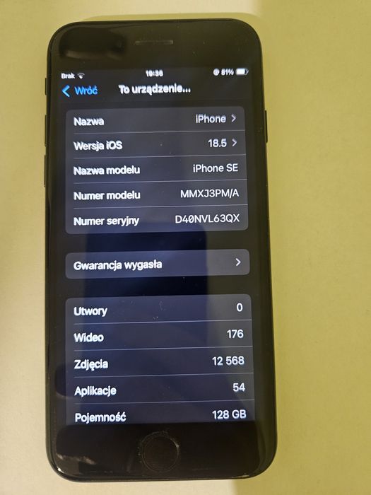 iPhone SE 3 128GB Midnight, seria 3, 2022 bardzo dobry stan