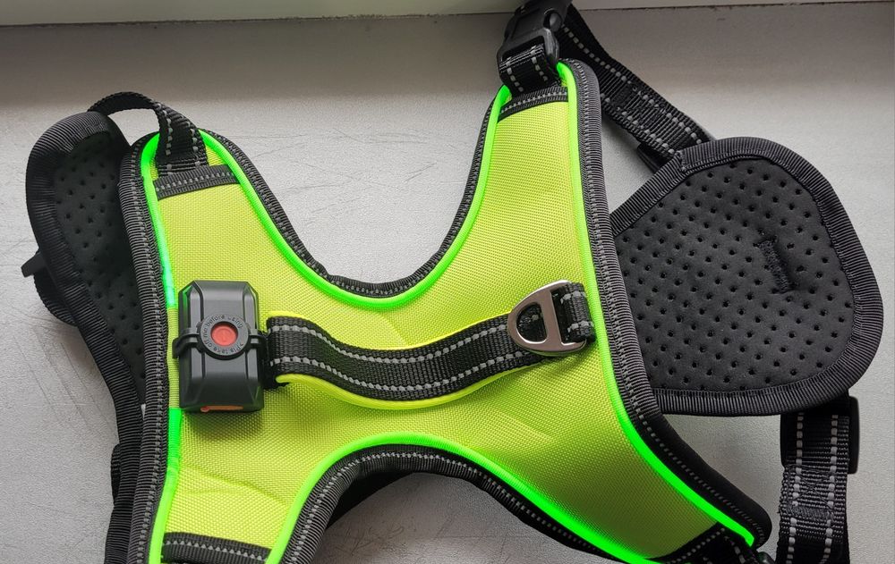 Шлейка для собак, М