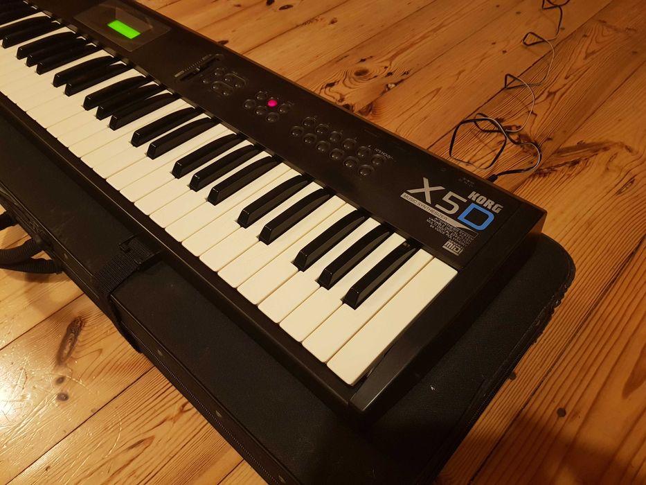 Dla Ciebie wszystko - korg x5d - w kategorii Instrumenty