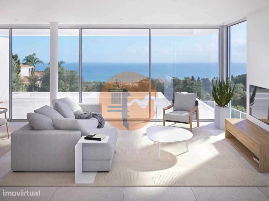 moradia geminada com piscina a estrear na Praia da Luz, em Lagos