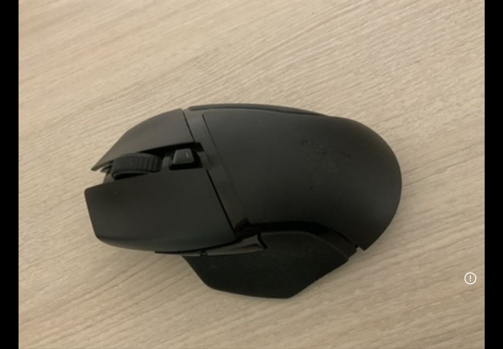 Беспроводная мышка Razer Basilisk X Huperspeed