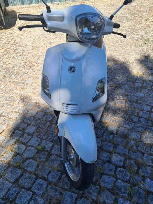 Mota keeway zahara 125