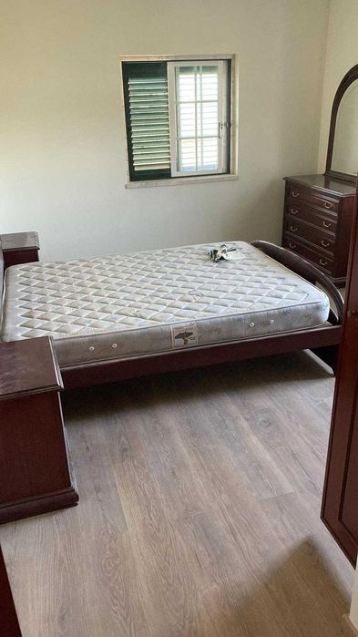 Loures - Moradia - 3 Quartos - COMPLETAMENTE MOBILADA