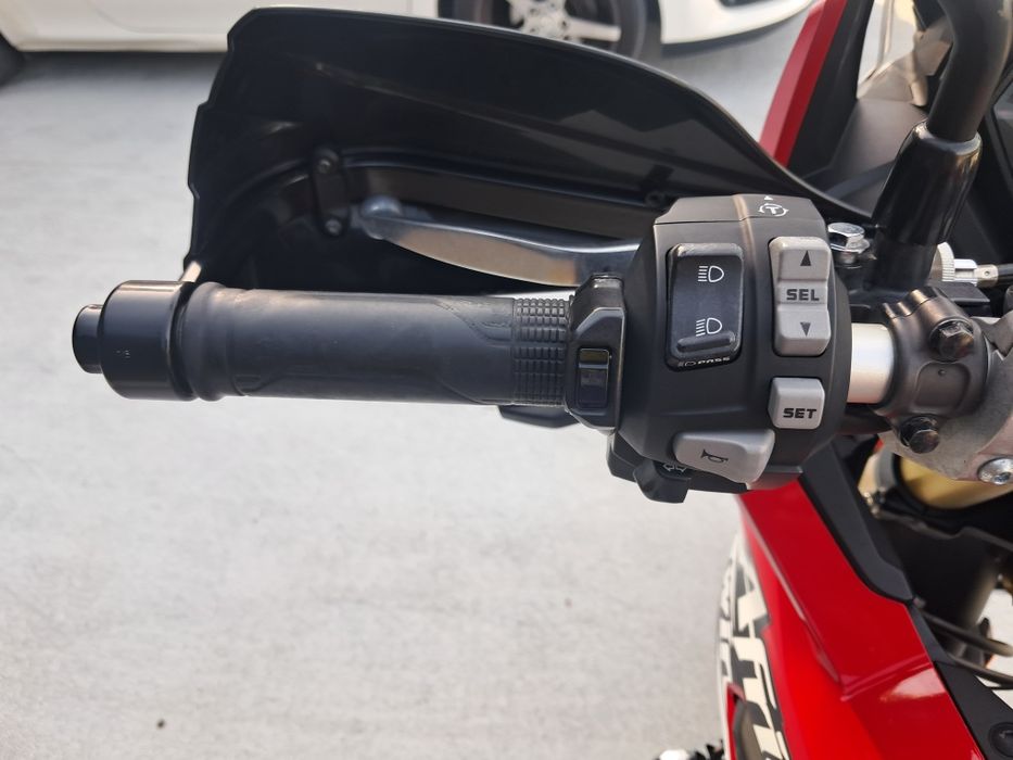 Vendo africa twin 1000